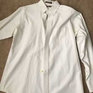 CLAYBROOKE wrinkle free shirt.